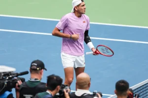 ATP Tokio: Shapovalov escribe el desenlace ante un Tabilo aguerrido