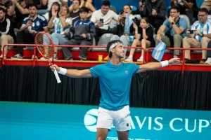 Tirante regresa a su mejor versión en el inicio del torneo de Shanghai