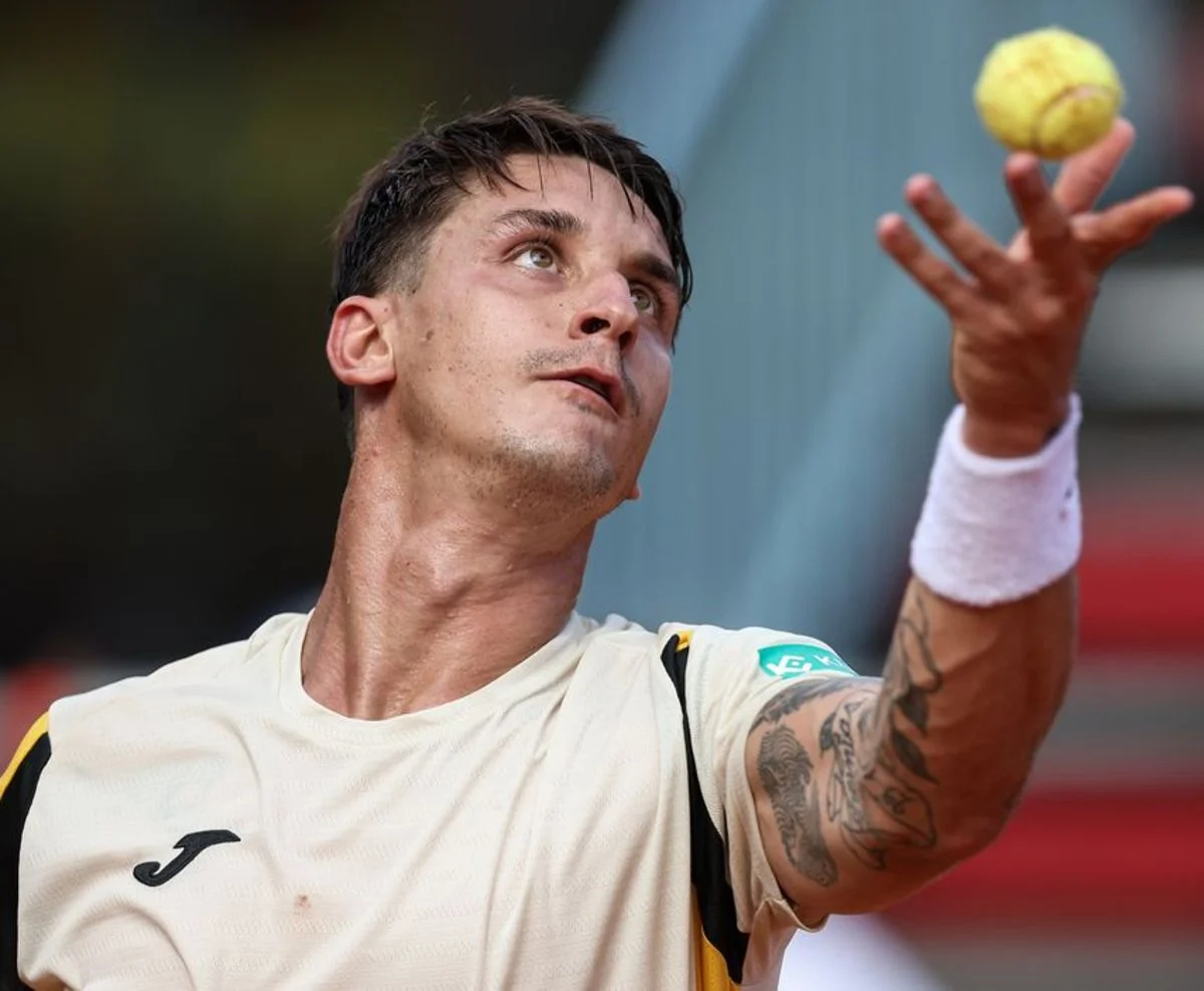 ugo carabelli simakin atp shanghai 2026