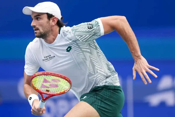 Valentin Vacherot mantiene la firmeza y es finalista en Basilea