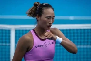 Qinwen Zheng le pone la firma al título en el WTA Pekín